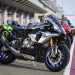 Yamaha R1M avec ligne Akrapovic