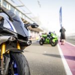 Yamaha R1M et la Kawasaki ZX10R