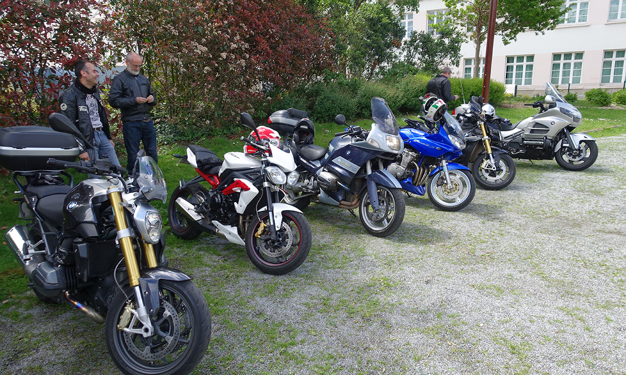 Groupe de moto