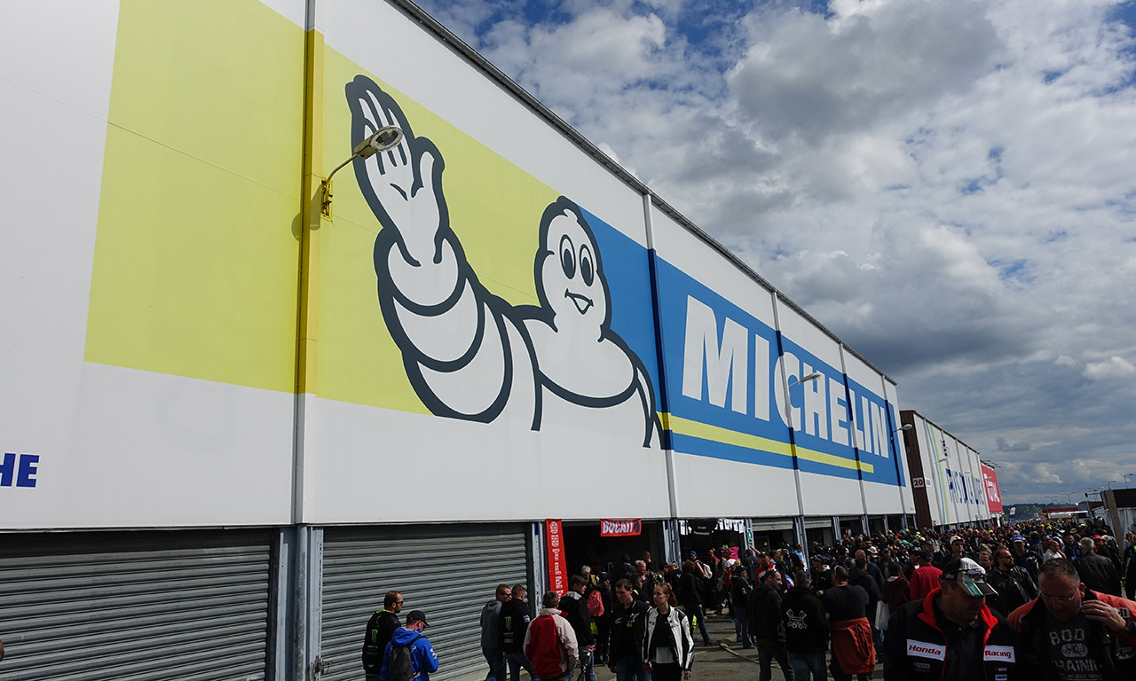 logo michelin au Moto GP