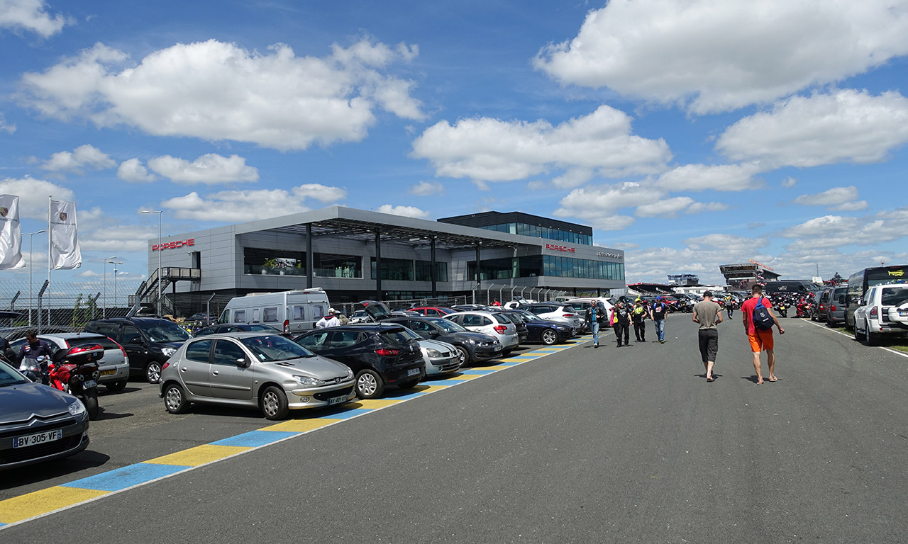 direction le circuit des 24h du mans