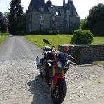 S1000R à la Chapelle Chaussée