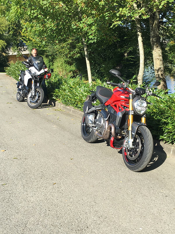 deux essais moto Ducati avec David Jazt