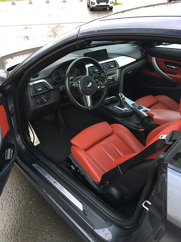 intérieur cuir rouge BMW serie 430 D cabriolet