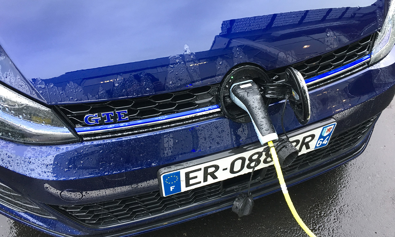 recharger Golf GTE