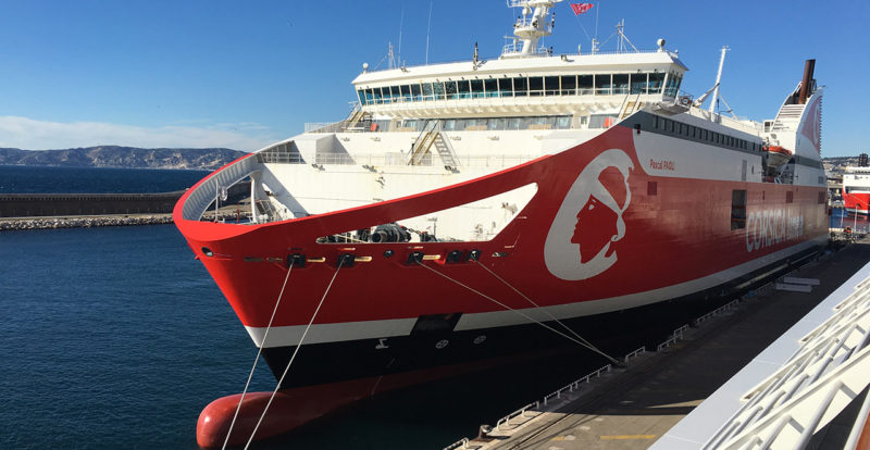 Corsica : bateau pour la corse