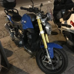 BMW R1200R Bleue