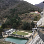 vue depuis le barrage vers la vallée