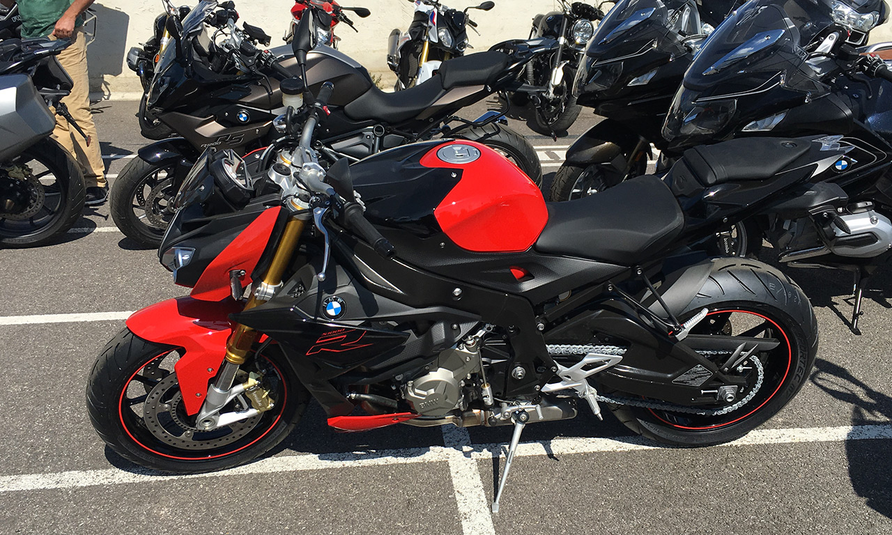 Rouge et noire cette S1000R 2018