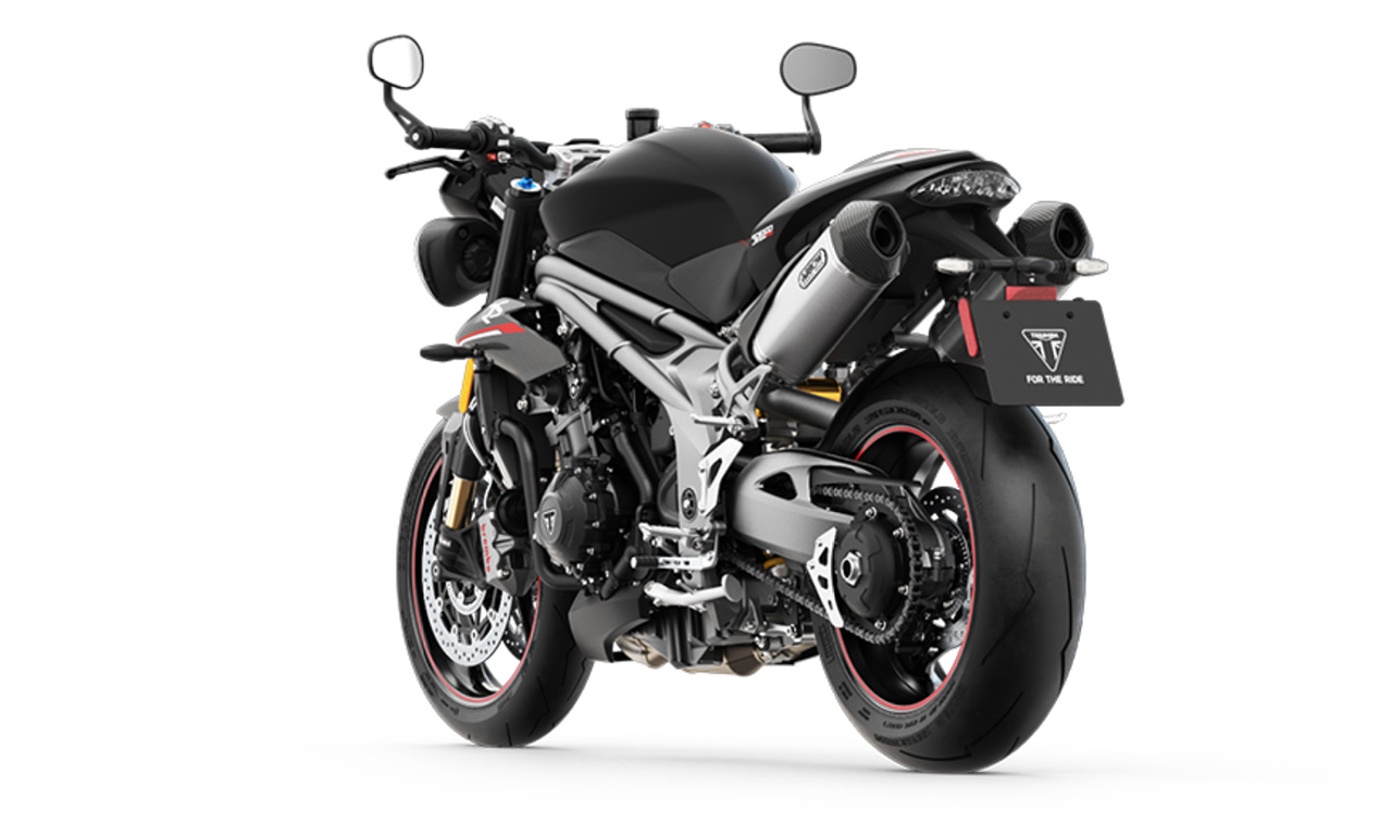 Triumph Speed Triple RS noire - vue arrière gauche