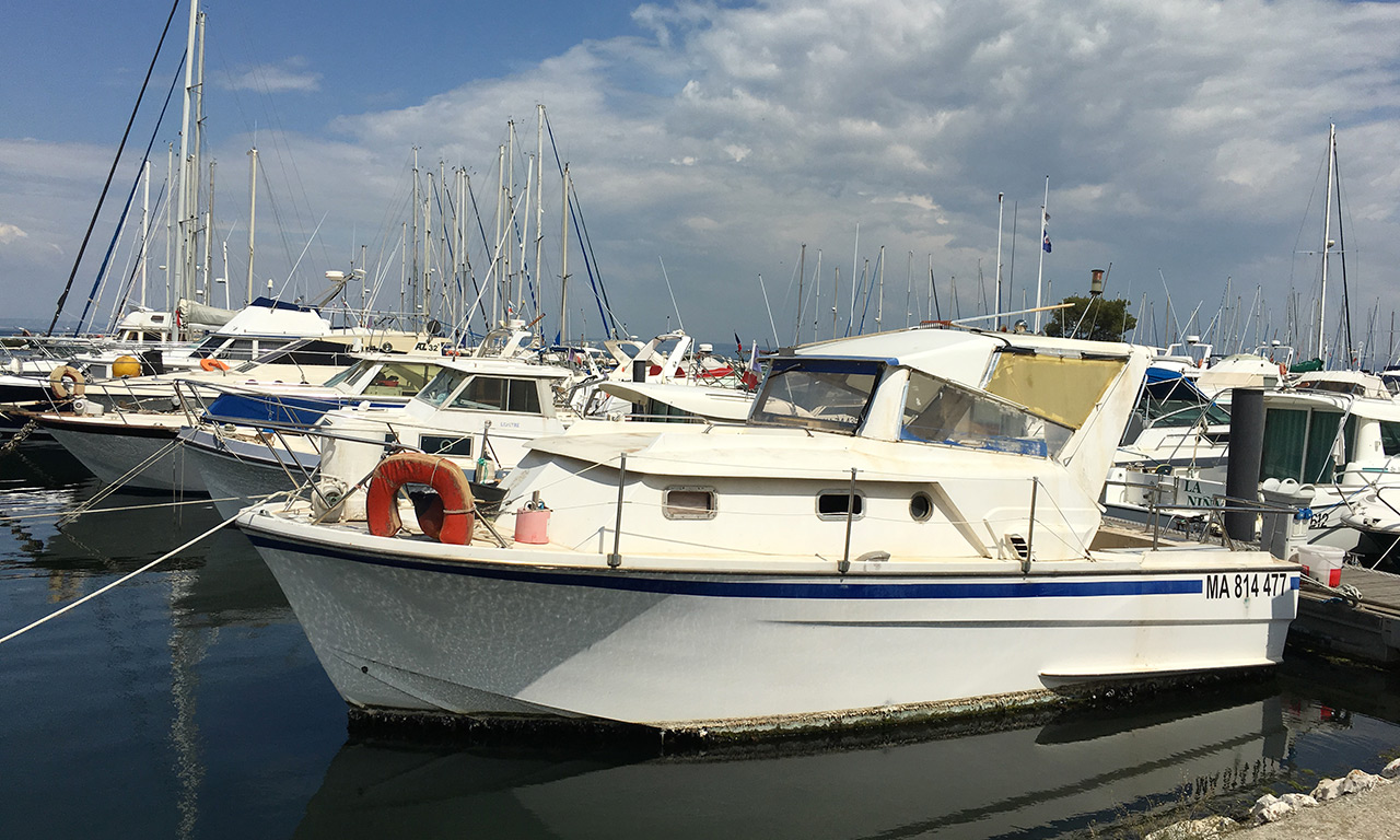 Tour en bateau sur la Méditerranée 