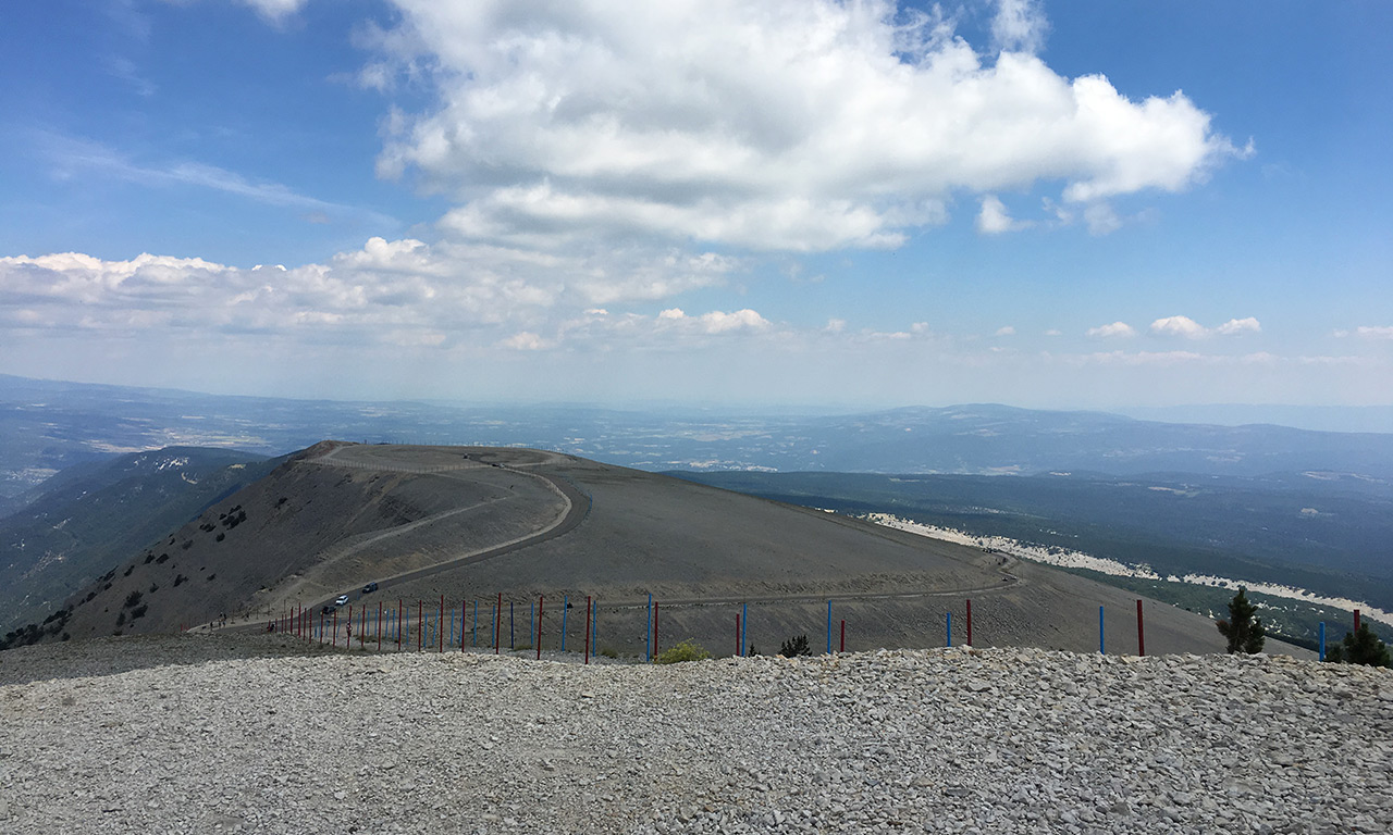 vue depuis le Mont Ventoux à moto