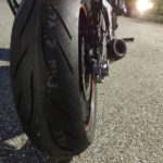 pneu moto Bridgestone S21 Hypersport sur le MT 07