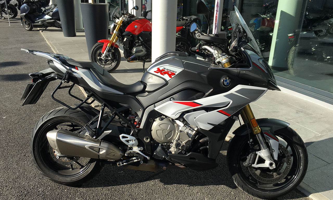 Moto sportive S1000XR : BMW Cannes