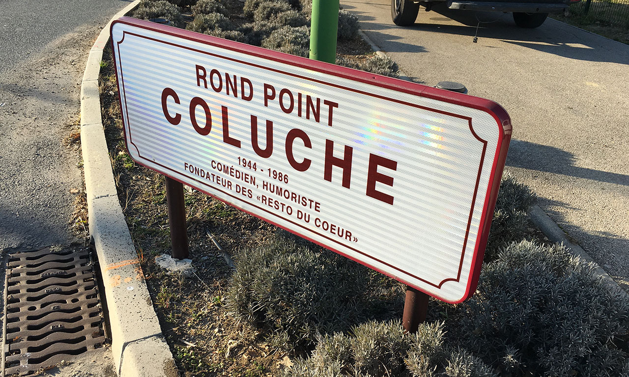 rond point Coluche à Valbonne