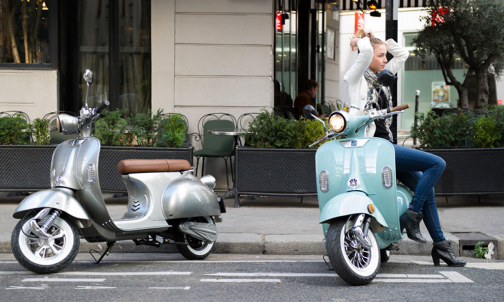 Scooter électrique au look rétro : idéal pour ses déplacements urbains