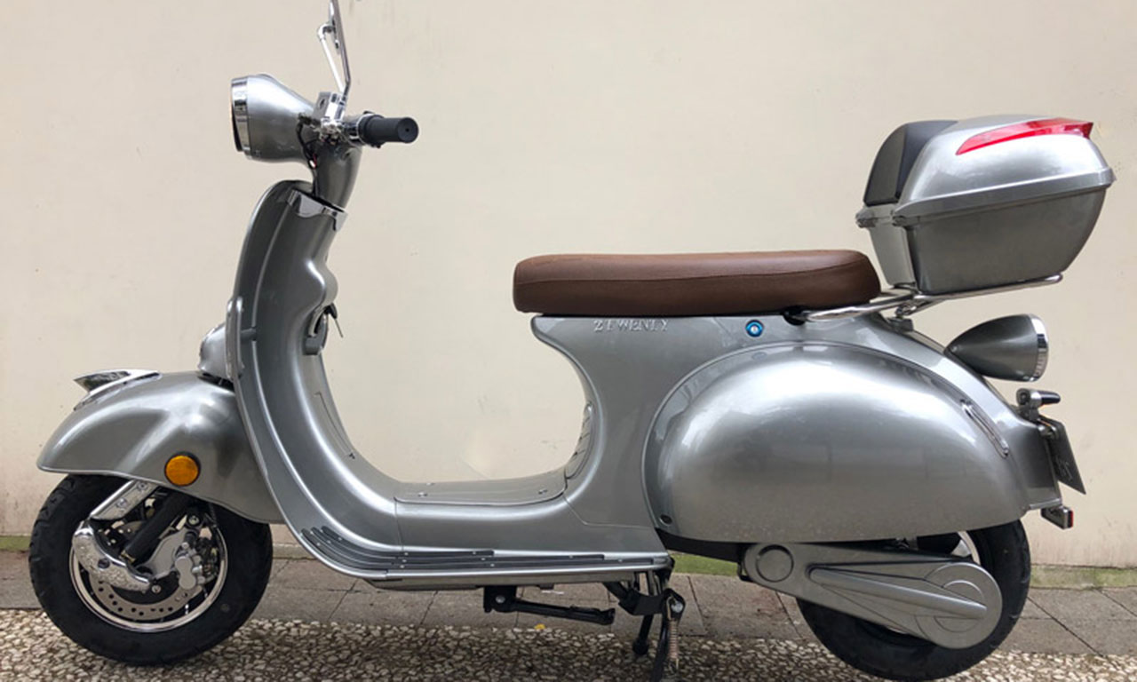 Scooter look retro pour le 2TWenty