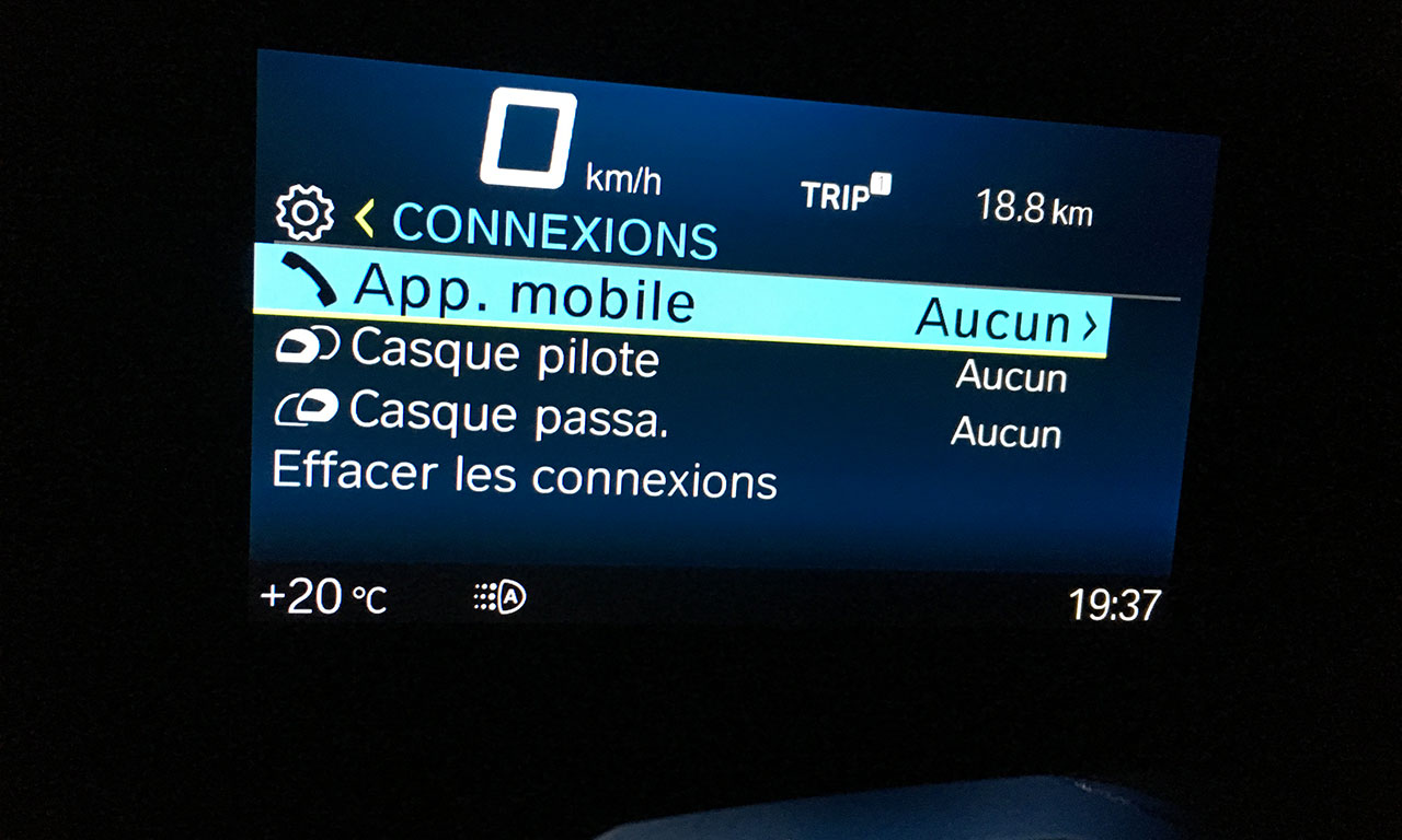 information au tableau de bord du C400GT BMW (2)