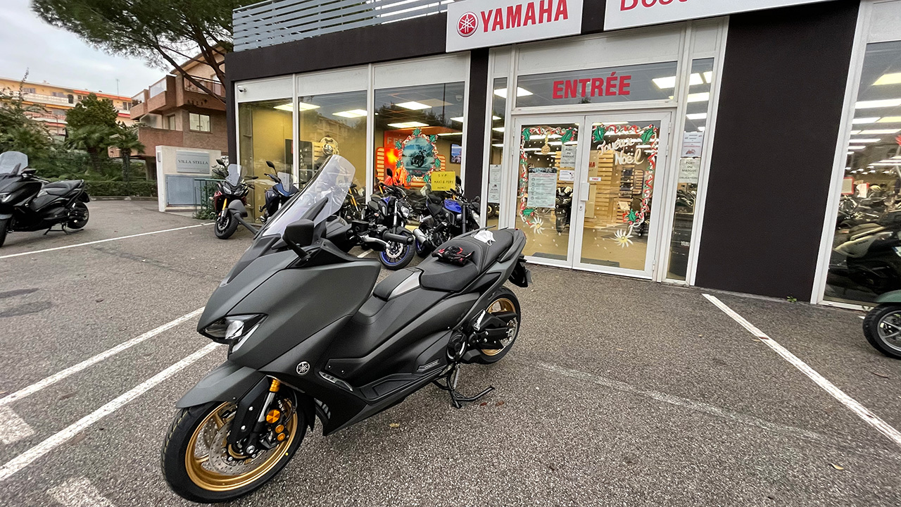 Acheter un Tmax chez Best Of Bike (Concession moto Yamaha à Antibes)