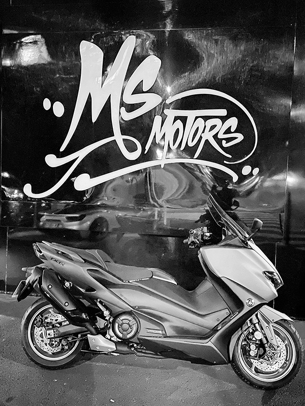 MS Motors à Cannes avec mon TMax 560 Tech Max