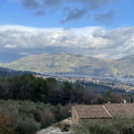 Vue sur l'arrière pays Niçois, depuis les hauteurs de Carros