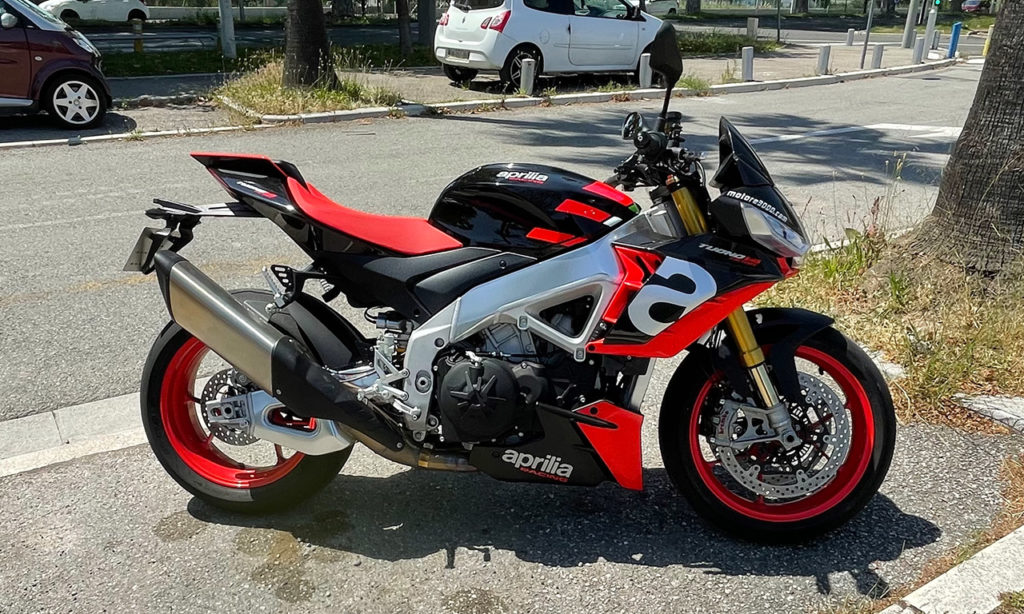 Aprilia Tuono V4 Factory