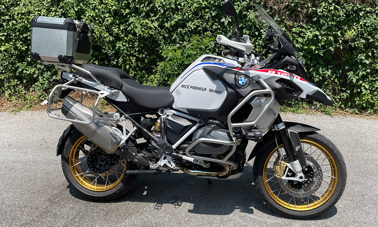 moto trail chez BMW : R1250GSA