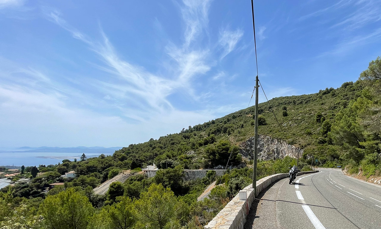 Essai du Multistrada V4S sur la grande corniche, entre Nice et Monaco