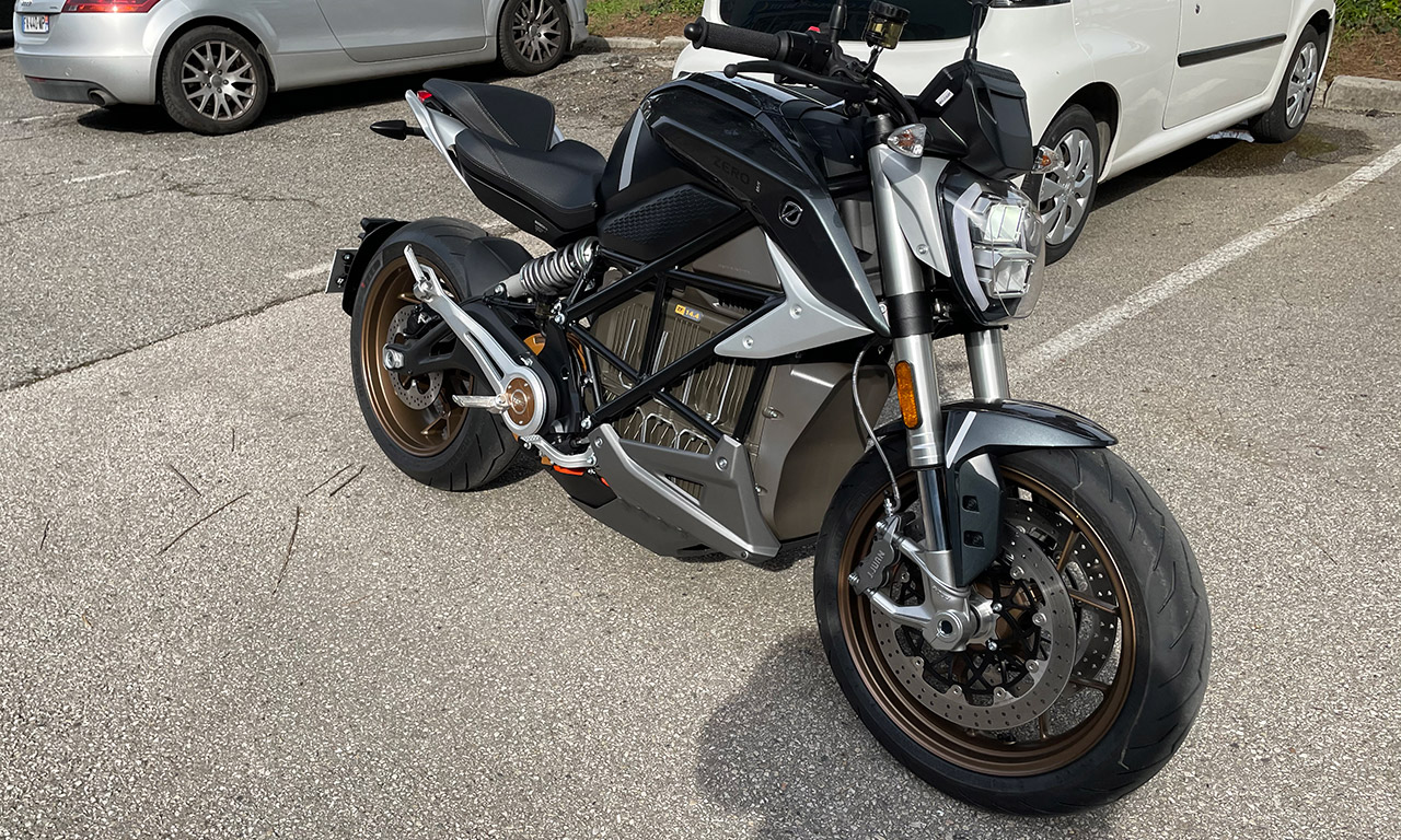 ZERO démocratise la moto électrique en A2