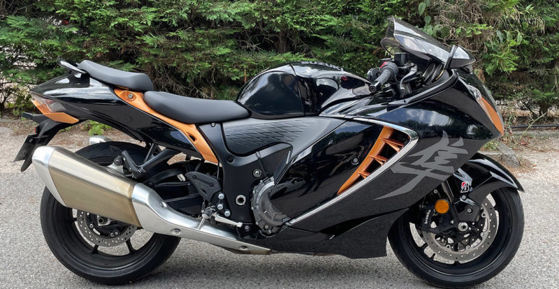 Suzuki Hayabusa 2021 noire et orange