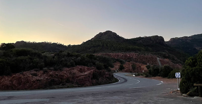 Les petites routes sinueuses du Var, l'Esterel