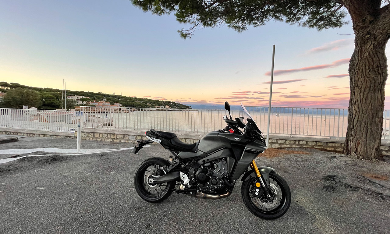 balade moto en bord de mer, Antibes