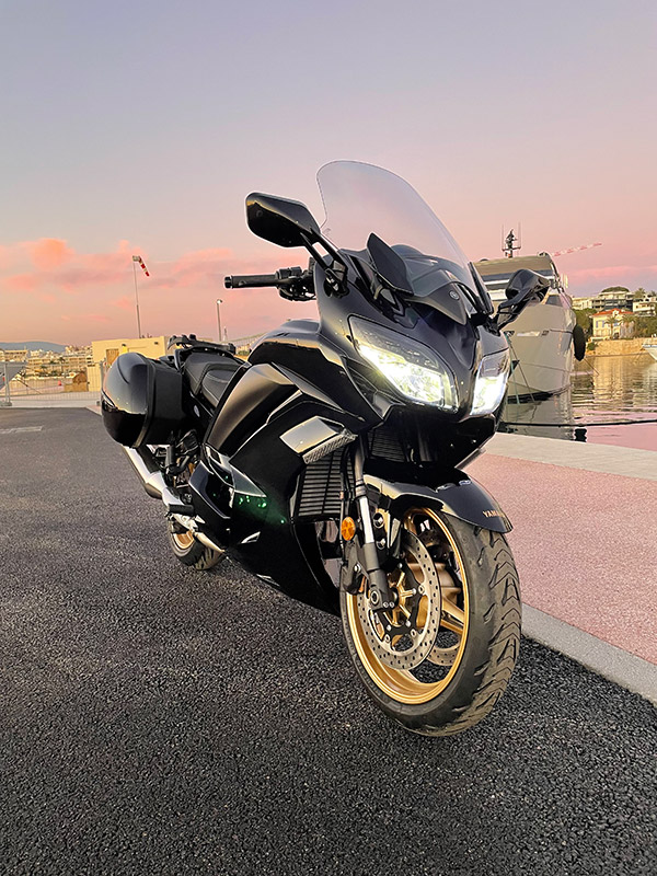 Yamaha FJR : moto routière pullman