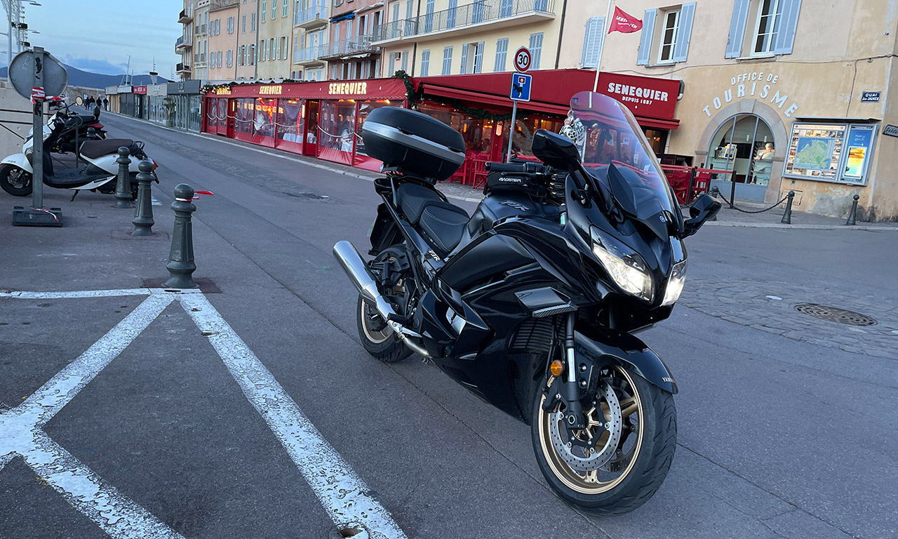 SENEQUIER de Saint-Tropez, sur le port