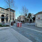 Place de la gendarmerie et musée du cinéma à Saint Tropez