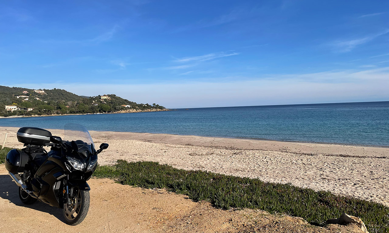 Moto FJR de David Jazt, voyage en Corse