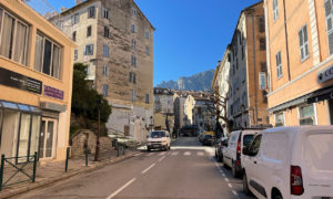 Centre ville de Corte (Corse)