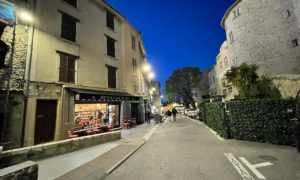 Antibes, vieille ville, place du marché