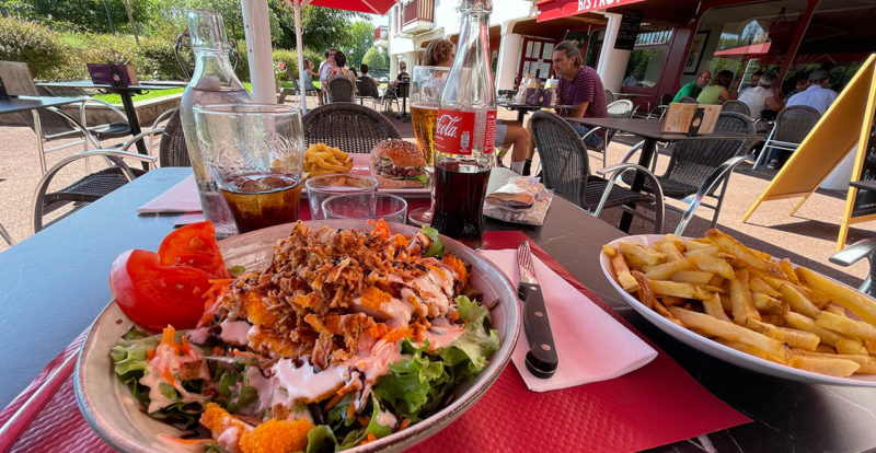 on mange bien à St Jean de Luz