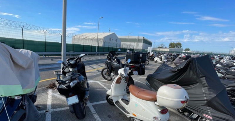 Parking gratuit aéroport de Nice pour les motos et scooters