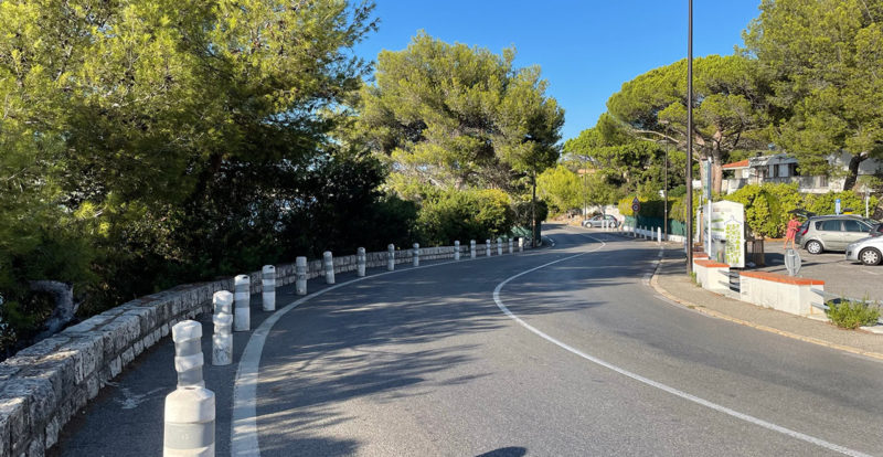 routes sinueuses du Cap d'Antibes