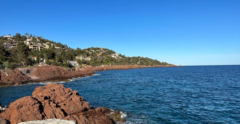 vue mer vers Massif de l'Estérel