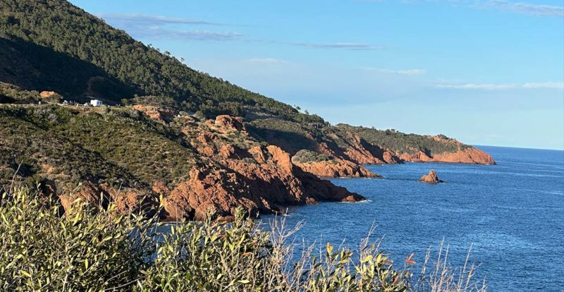 Massif de l'Estérel entre Saint Raphaël et Cannes