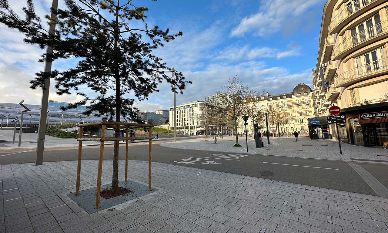 Rennes - place de la Gare