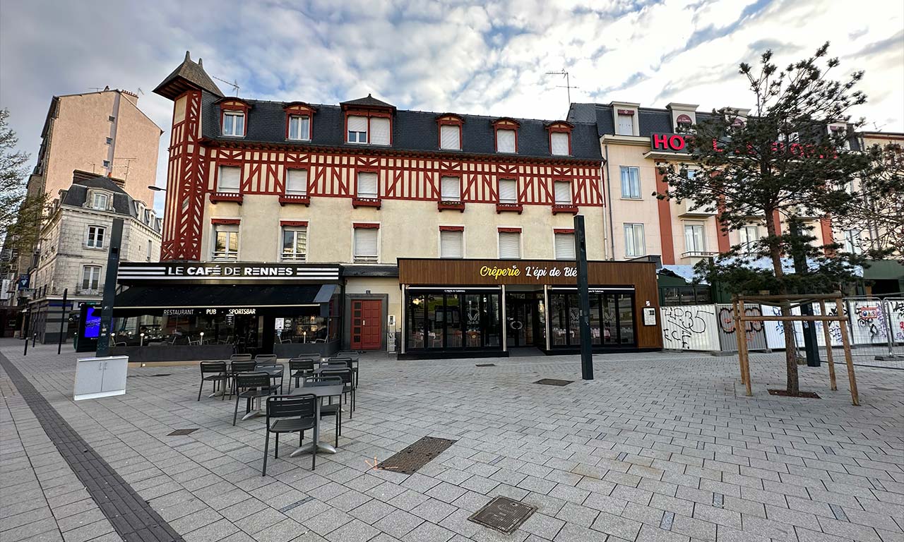 Café de Rennes place de la Gare