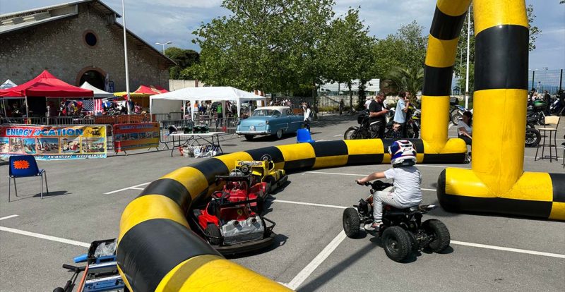 Activité pour les enfants au Salon du 2 roues d'Antibes