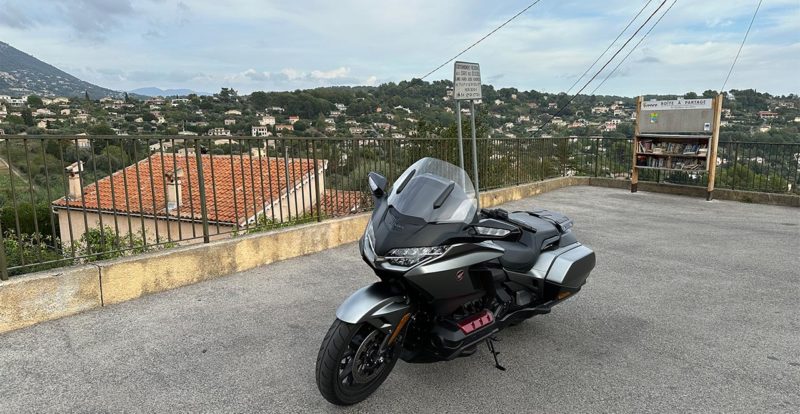 Goldwing de David Jazt à Vence