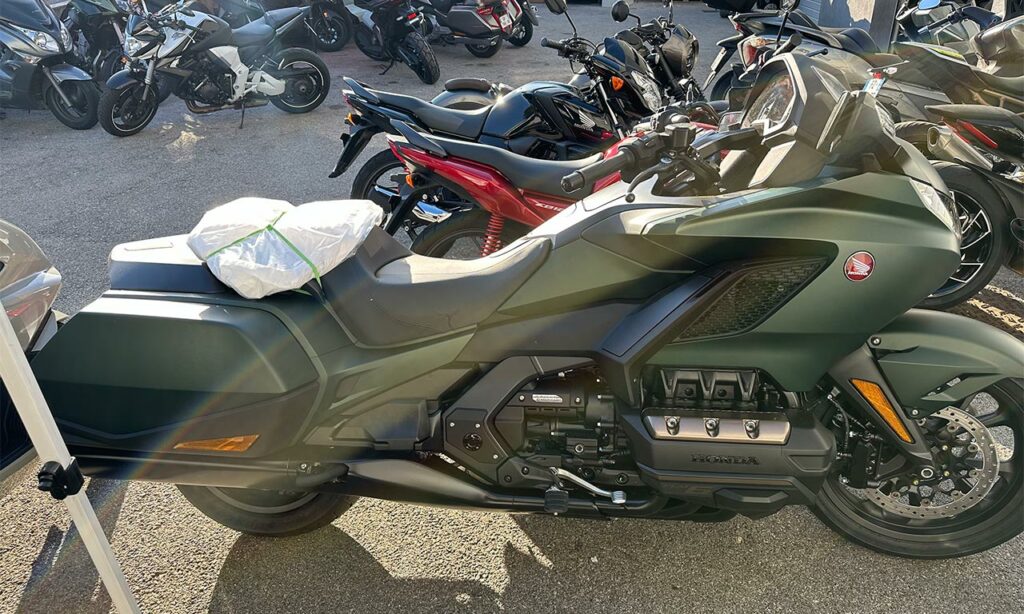 Goldwing 2024 : ce sera le VERT !