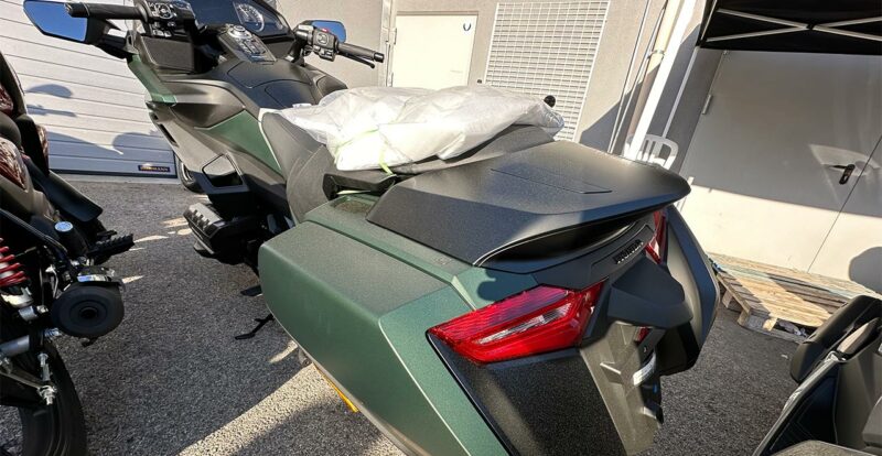 Goldwing 2024 : vert mat