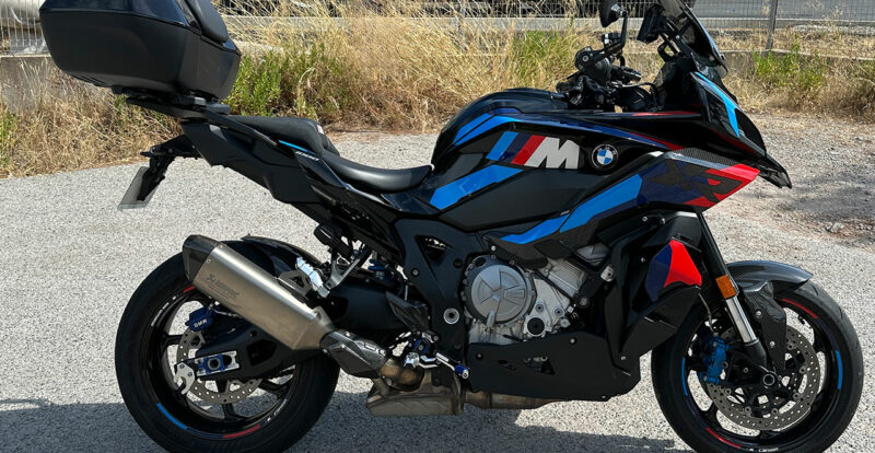 M1000XR